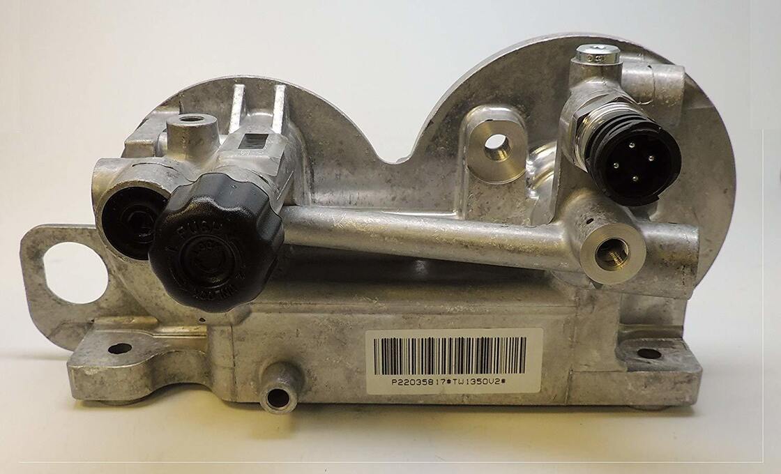 Brandstof filterhuis OE 22035817 voor VO-LVO D13 FH 04-TLV ENG-VE12 & Mack MP8